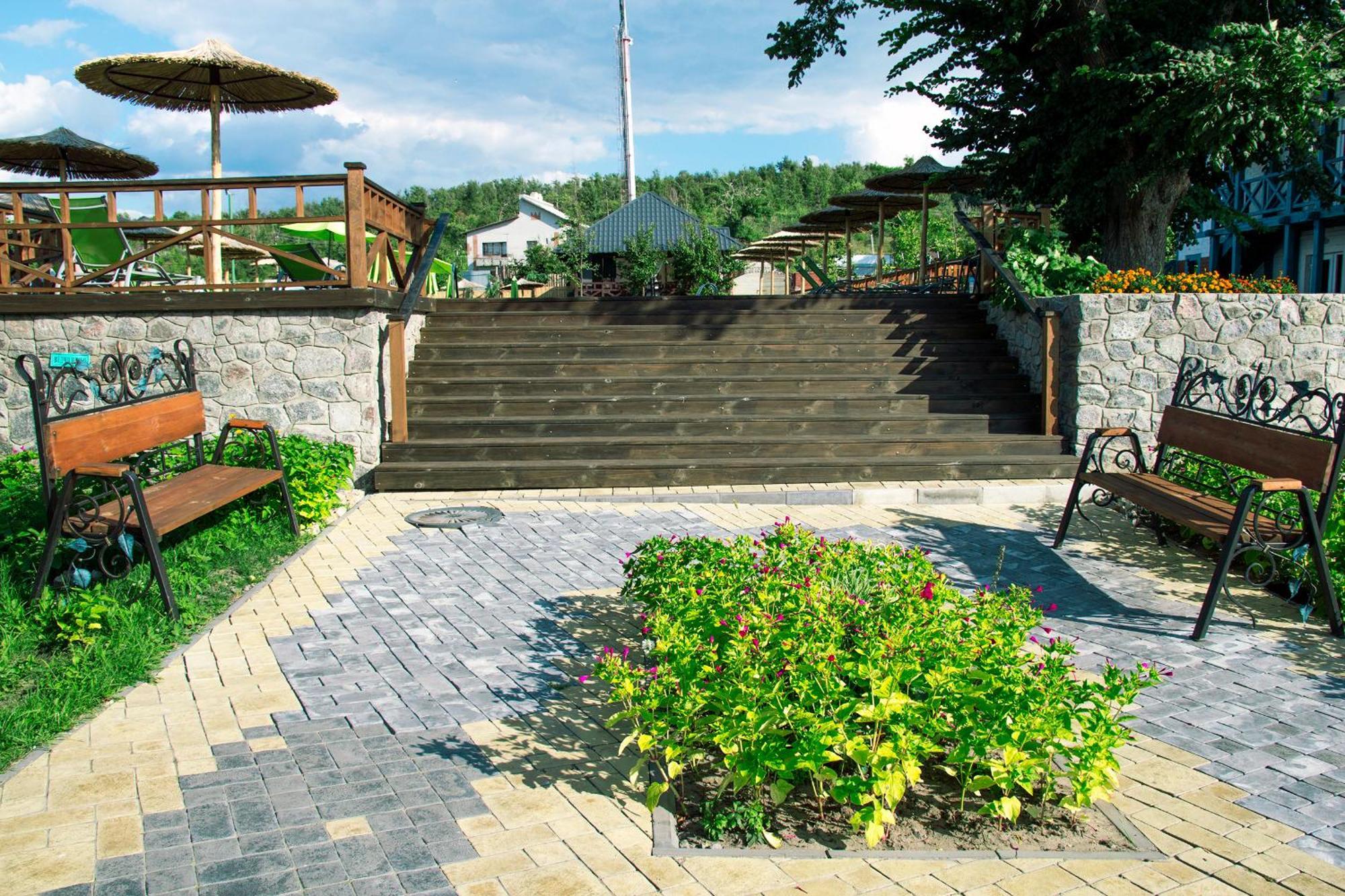 Mayak Resort Kam'yani Potoky Zewnętrze zdjęcie