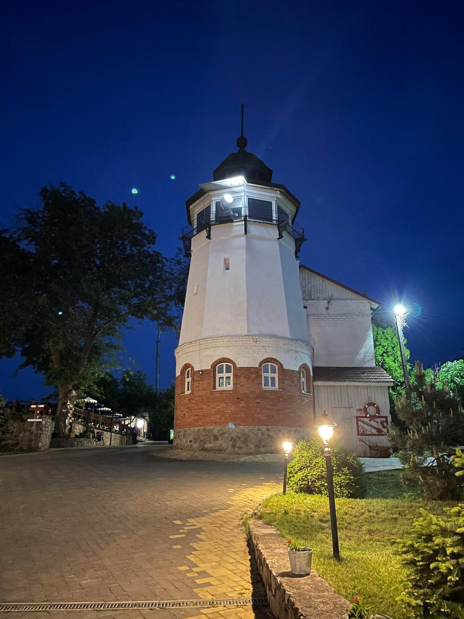 Mayak Resort Kam'yani Potoky Zewnętrze zdjęcie