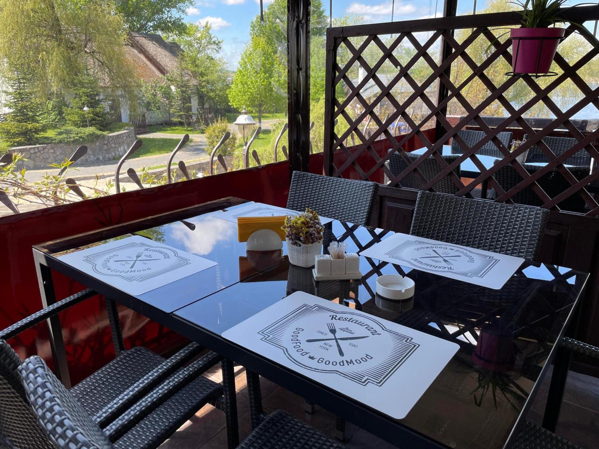 Mayak Resort Kam'yani Potoky Zewnętrze zdjęcie
