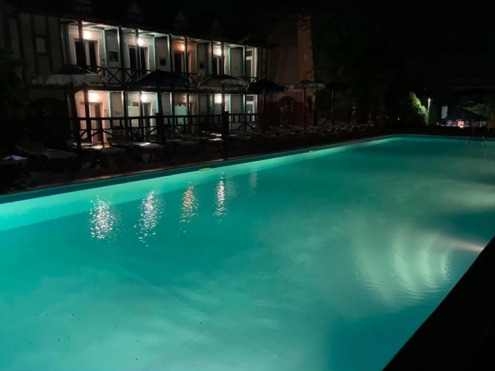 Mayak Resort Kam'yani Potoky Zewnętrze zdjęcie